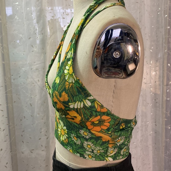 Halter Top - Picture 2 of 6